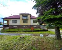 Na predaj rodinný dom s dvomi stavebnými pozemkami, Dolná Krupá