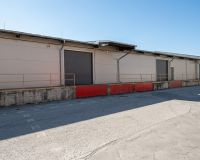 Na prenájom skladové haly od  270 m2 do 800 m2 Trnava Chovateľská