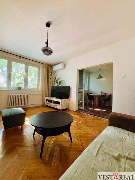 obývacia izba 4.jpg