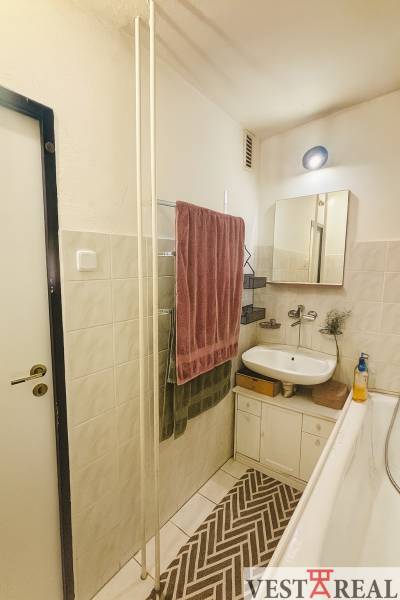 kúpelňa s vaňou.jpg