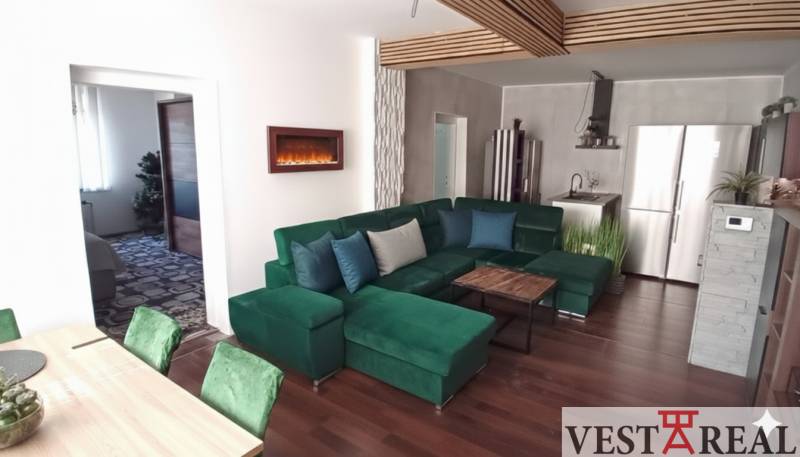 Obývacia izba s kuchyňou1 .jpg