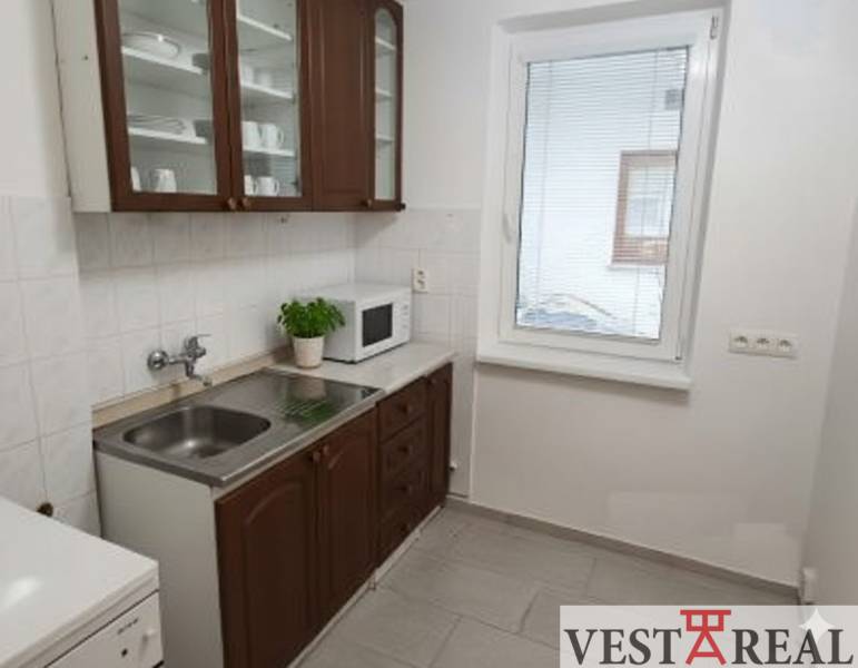 kuchyňa v dvojizbovom byte.jpg