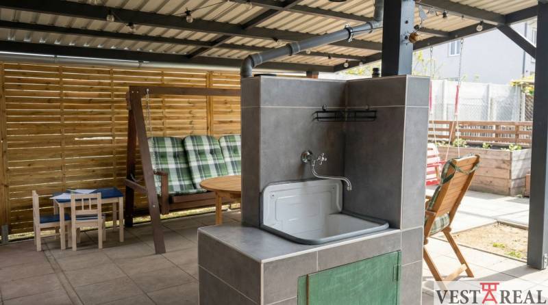 Záhradné umývadlo.jpg