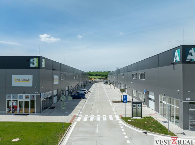 DJI_0684-NITRA_SQUAREBIZZ (1).jpg