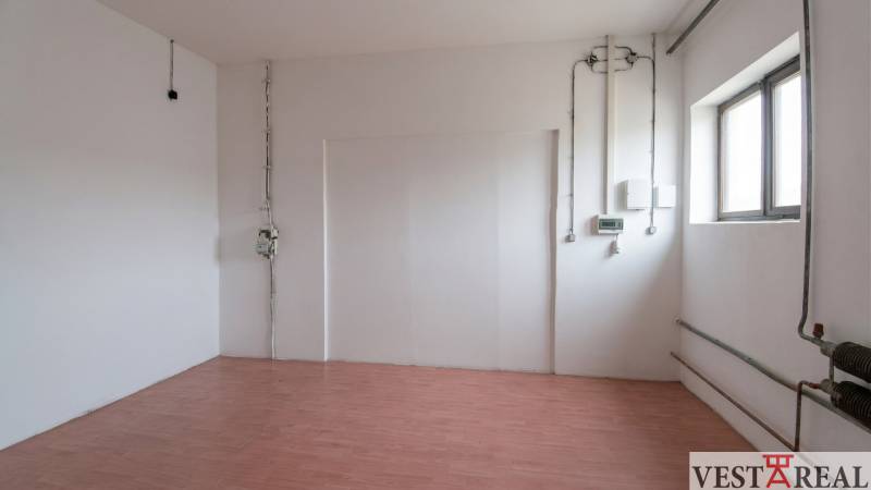 Na prenájom sklad Trnava Trstínska.jpg