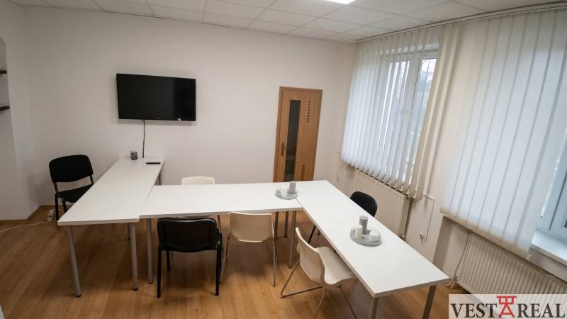 Priestor 3 na prenájom v Trnave na Hospodárskej ulici.jpg