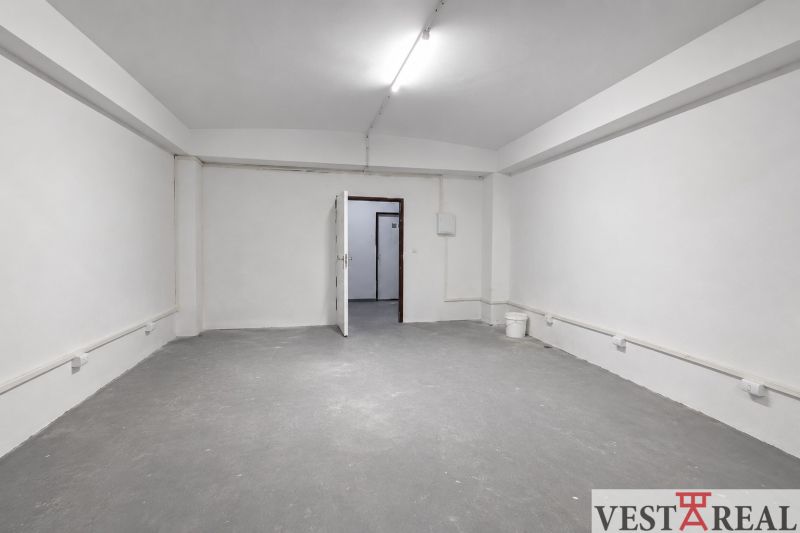 Trnava skladový priestor na prenájom.jpg