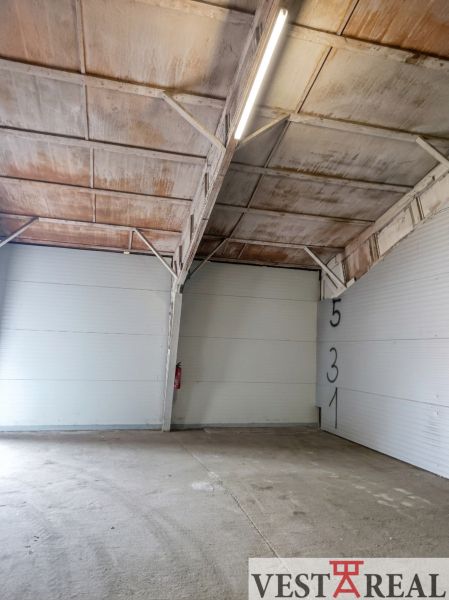 Na prenájom hala 140m2 Trnava Chovateľská.jpg