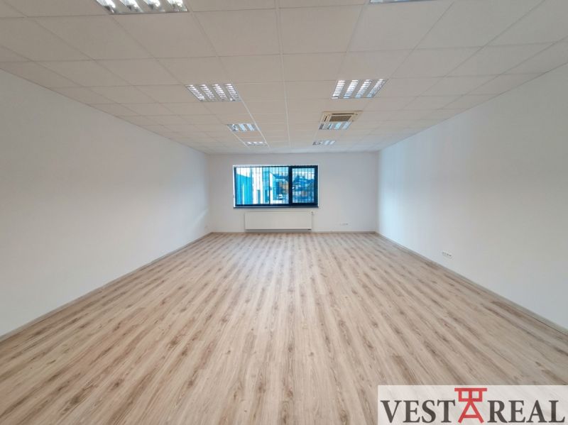kancelária 50 m2.jpg
