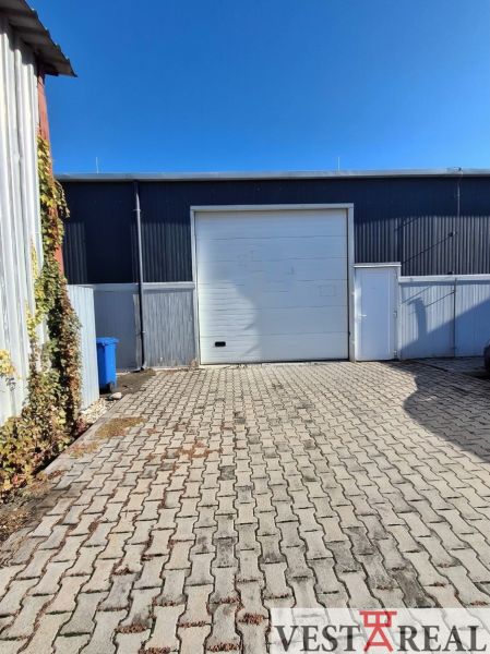 skladová hala 250 m2.jpg